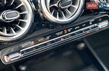 Внедорожник / Кроссовер Mercedes-Benz EQB 2023 в 