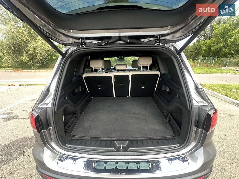 Внедорожник / Кроссовер Mercedes-Benz EQB 2023 в Киеве