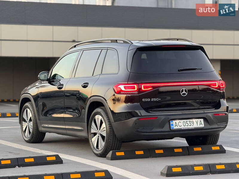 Внедорожник / Кроссовер Mercedes-Benz EQB 2023 в Киеве