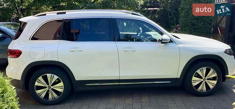 Внедорожник / Кроссовер Mercedes-Benz EQB 2023 в Львове