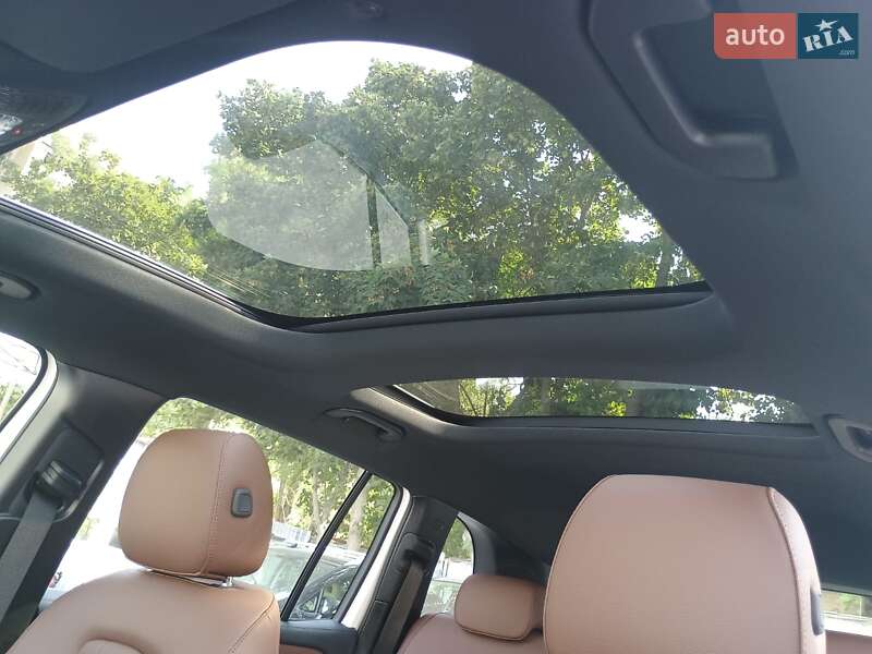 Позашляховик / Кросовер Mercedes-Benz EQB 2024 в Одесі