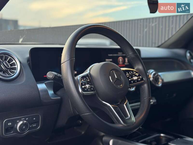 Внедорожник / Кроссовер Mercedes-Benz EQB 2023 в Львове