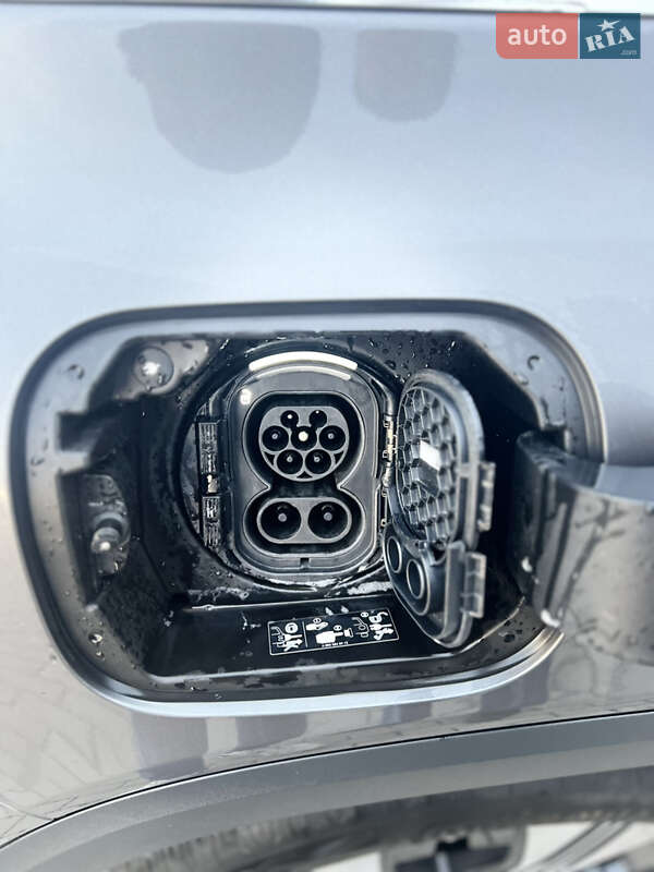 Позашляховик / Кросовер Mercedes-Benz EQB 2024 в Турці