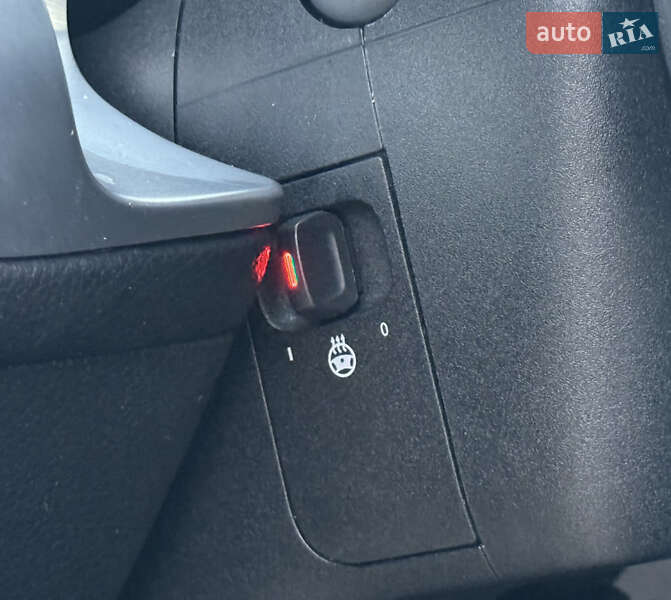 Внедорожник / Кроссовер Mercedes-Benz EQB 2023 в Ровно