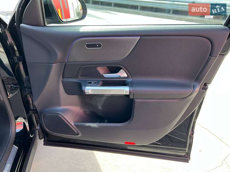 Внедорожник / Кроссовер Mercedes-Benz EQB 2022 в Киеве фото 17 Внедорожник / Кроссовер Mercedes-Benz EQB 2022 в Киеве