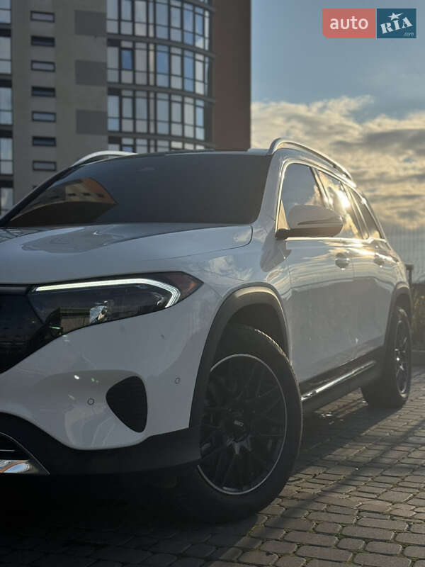 Внедорожник / Кроссовер Mercedes-Benz EQB 2024 в Ивано-Франковске