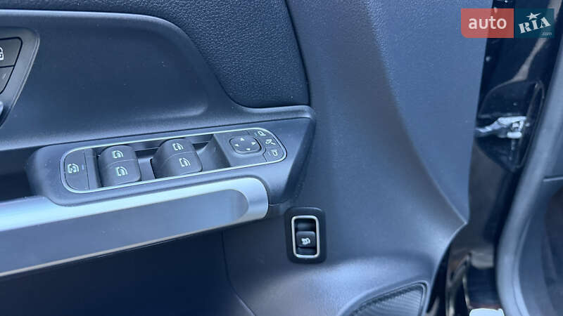 Позашляховик / Кросовер Mercedes-Benz EQB 2024 в Тернополі