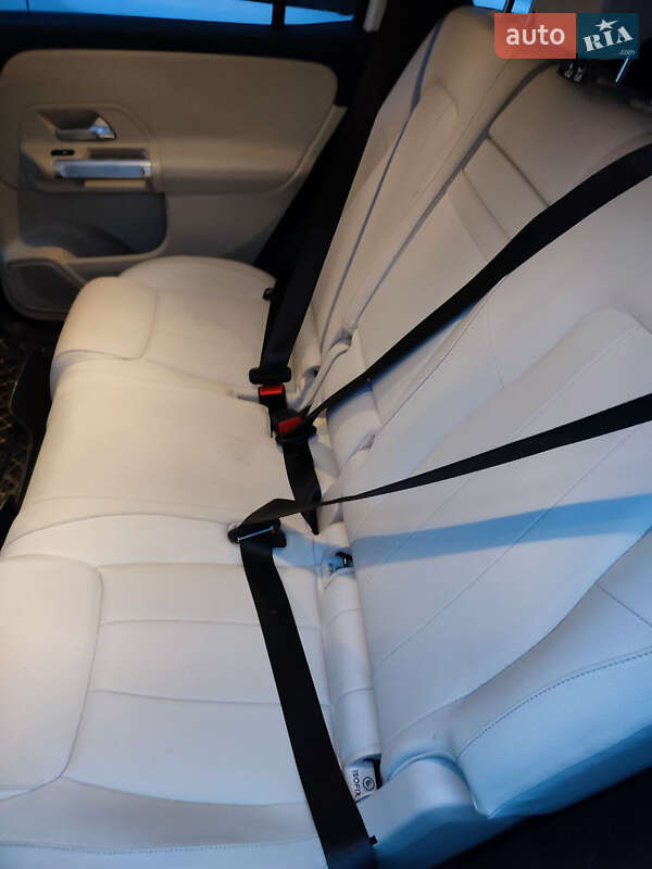 Внедорожник / Кроссовер Mercedes-Benz EQB 2023 в Одессе