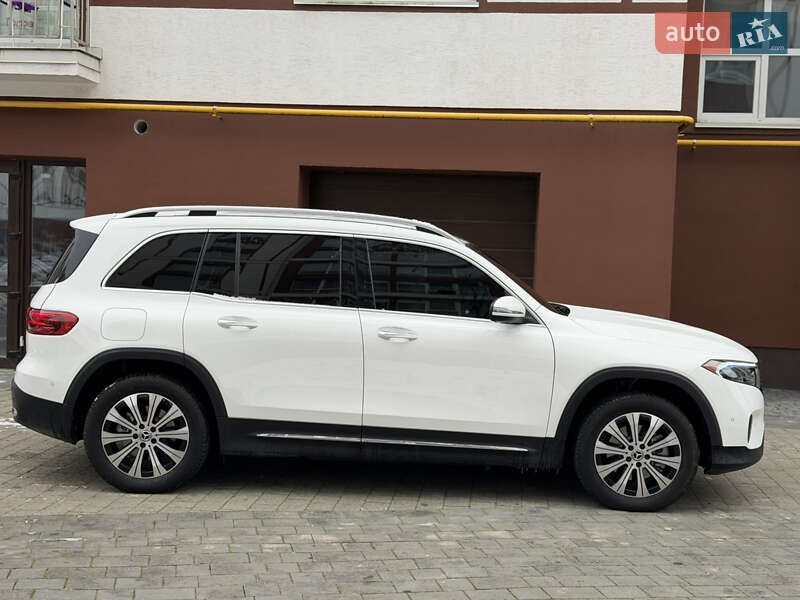 Позашляховик / Кросовер Mercedes-Benz EQB 2024 в Івано-Франківську