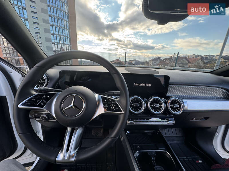 Позашляховик / Кросовер Mercedes-Benz EQB 2024 в Івано-Франківську