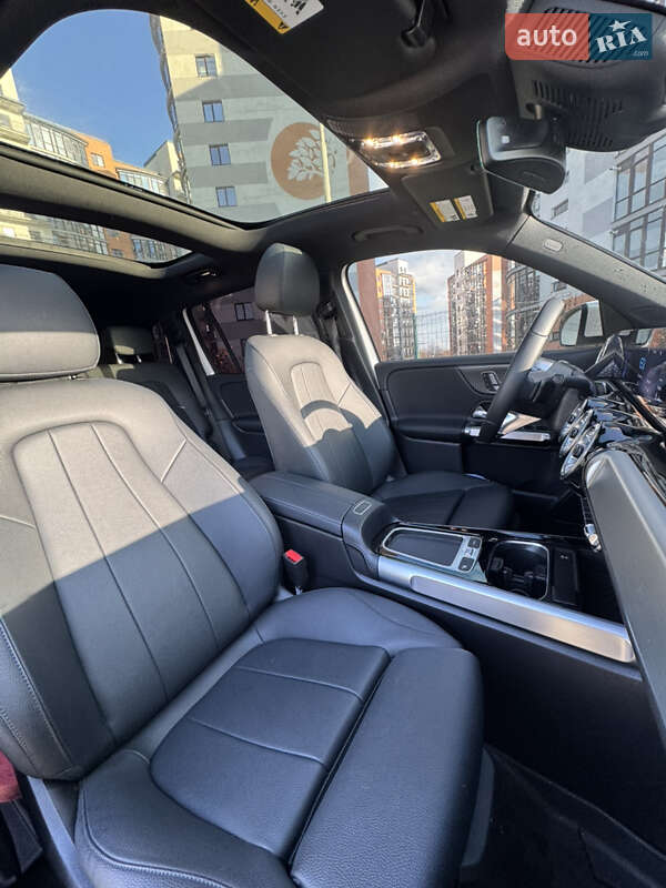 Позашляховик / Кросовер Mercedes-Benz EQB 2024 в Івано-Франківську