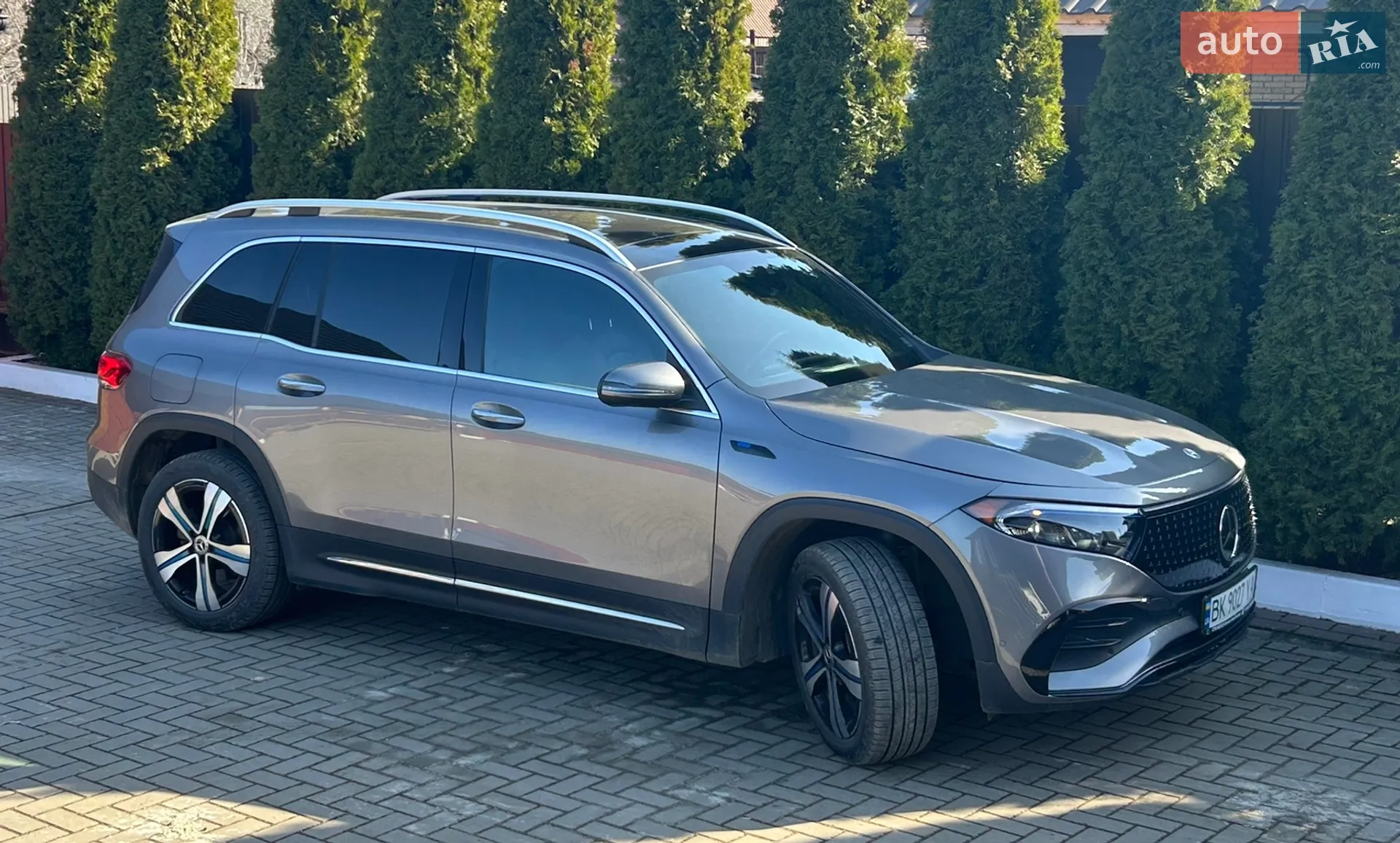 Mercedes-Benz EQB 2022
