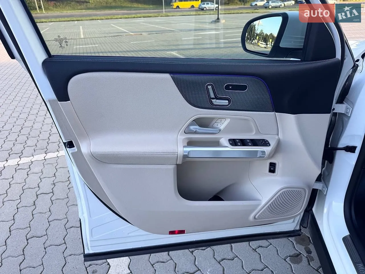 2022 Mercedes-Benz EQB - мініатюра 25