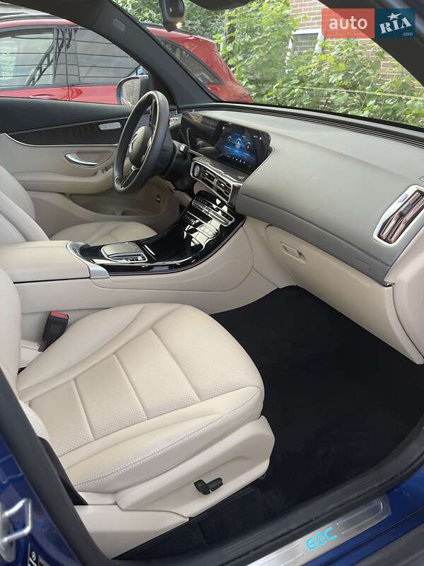 Внедорожник / Кроссовер Mercedes-Benz EQC 2022 в Киеве