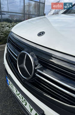 Внедорожник / Кроссовер Mercedes-Benz EQC 2020 в 