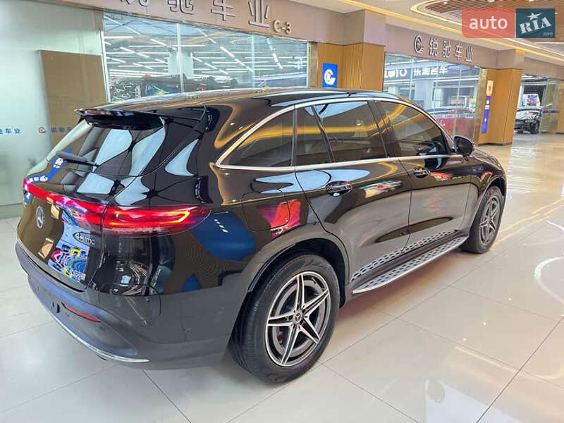 Позашляховик / Кросовер Mercedes-Benz EQC 2021 в Києві