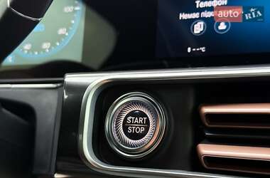 Позашляховик / Кросовер Mercedes-Benz EQC 2020 в 