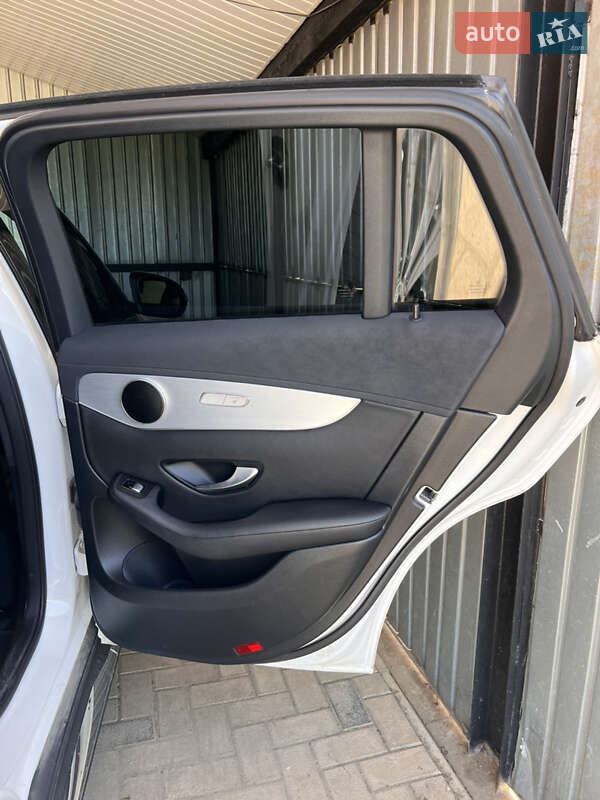 Внедорожник / Кроссовер Mercedes-Benz EQC 2021 в Рожнове