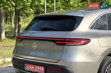 Позашляховик / Кросовер Mercedes-Benz EQC 2021 в 