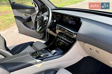 Позашляховик / Кросовер Mercedes-Benz EQC 2021 в 