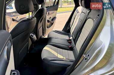 Позашляховик / Кросовер Mercedes-Benz EQC 2021 в 