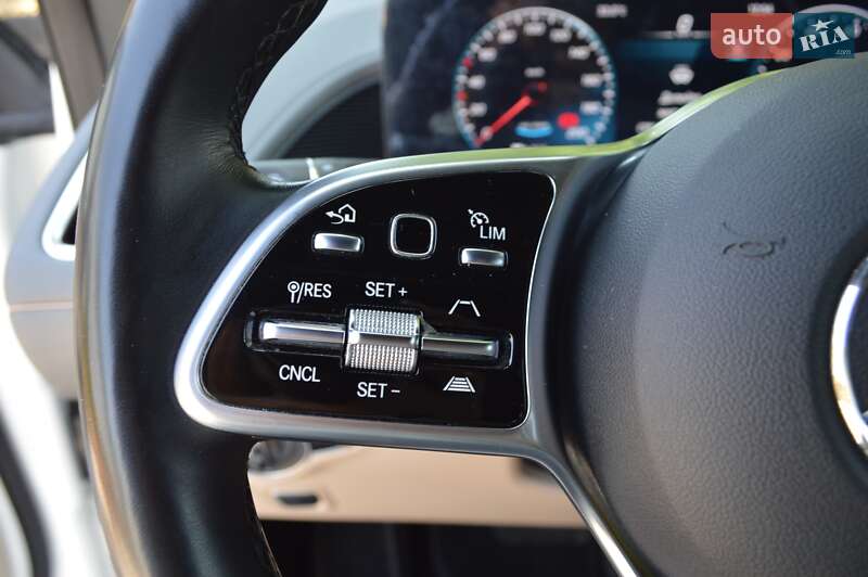 Внедорожник / Кроссовер Mercedes-Benz EQC 2021 в Одессе