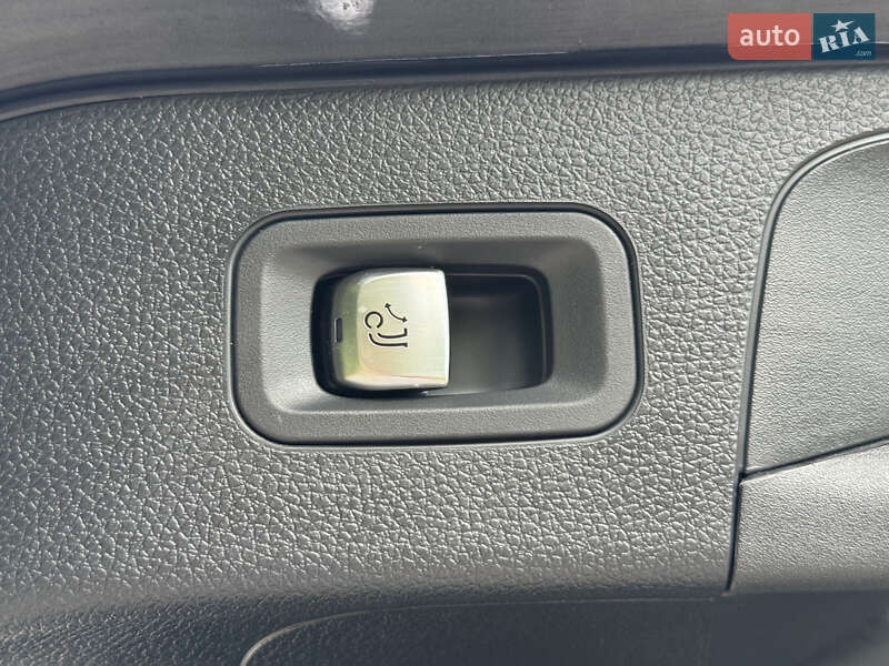 Позашляховик / Кросовер Mercedes-Benz EQC 2020 в Києві фото 45 Позашляховик / Кросовер Mercedes-Benz EQC 2020 в Києві