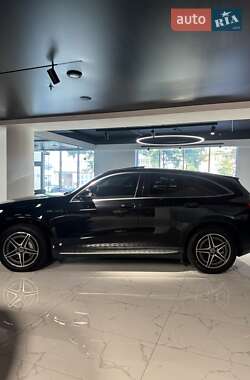 Внедорожник / Кроссовер Mercedes-Benz EQC 2021 в 