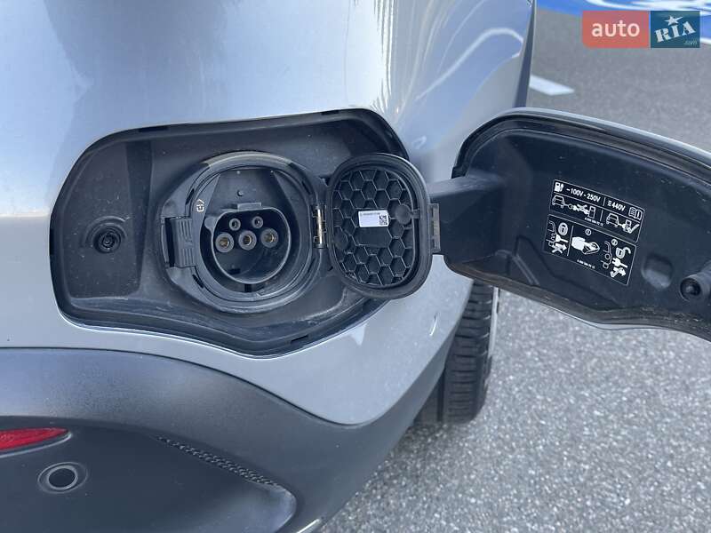 Внедорожник / Кроссовер Mercedes-Benz EQC 2020 в Киеве фото 31 Внедорожник / Кроссовер Mercedes-Benz EQC 2020 в Киеве