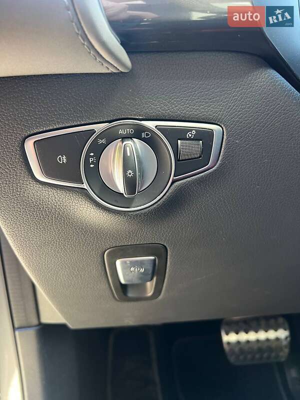 Внедорожник / Кроссовер Mercedes-Benz EQC 2020 в Тернополе фото 40 Внедорожник / Кроссовер Mercedes-Benz EQC 2020 в Тернополе