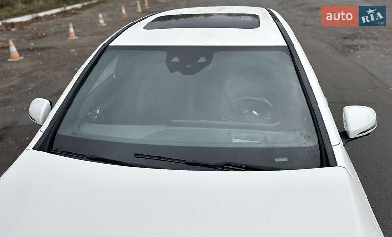 Позашляховик / Кросовер Mercedes-Benz EQC 2020 в Києві