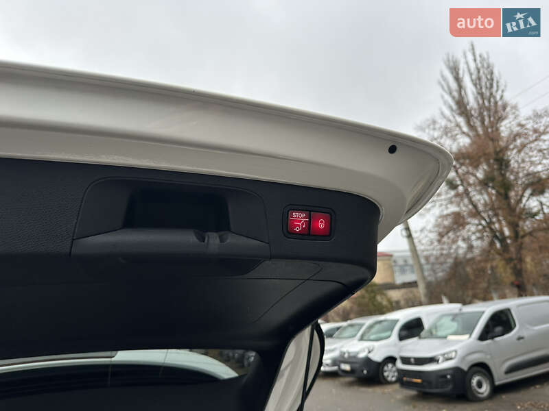 Позашляховик / Кросовер Mercedes-Benz EQC 2020 в Києві