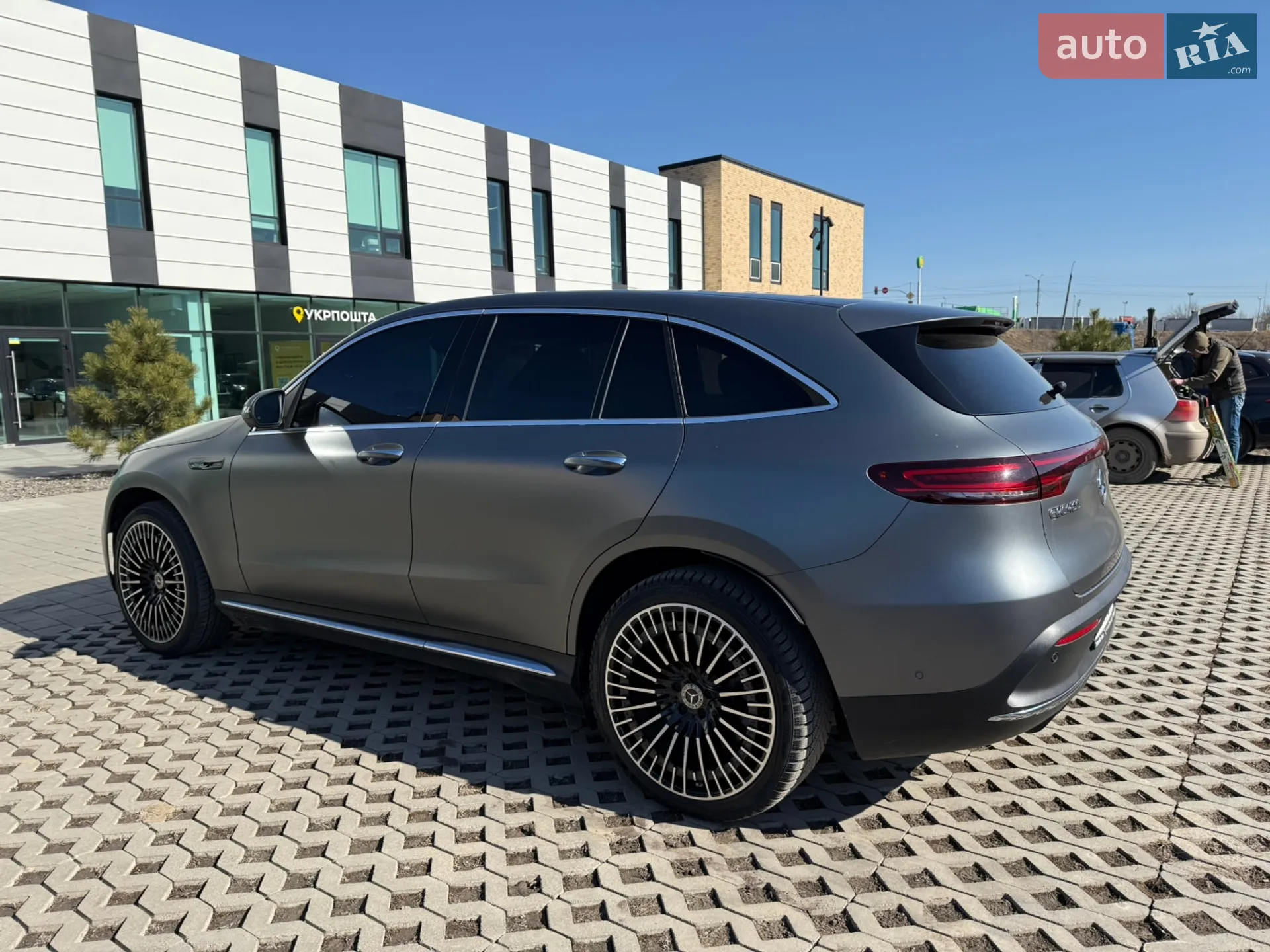 2020 Mercedes-Benz EQC - мініатюра 7