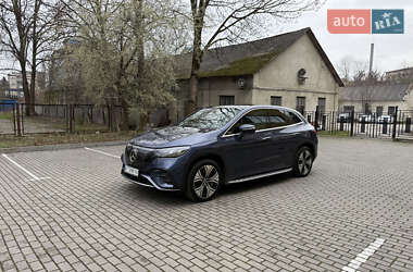Позашляховик / Кросовер Mercedes-Benz EQE SUV 2024 в 