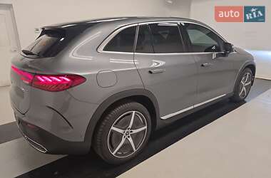 Позашляховик / Кросовер Mercedes-Benz EQE SUV 2023 в 