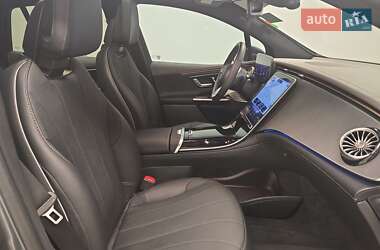 Позашляховик / Кросовер Mercedes-Benz EQE SUV 2023 в 