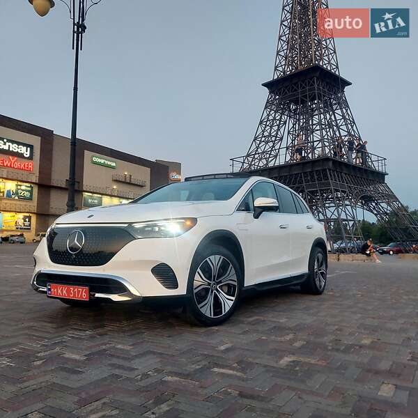 Mercedes-Benz EQE SUV 2023