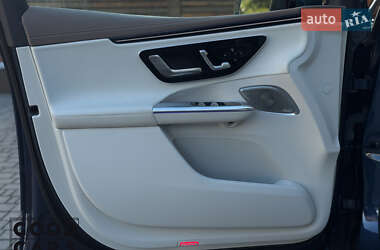 Позашляховик / Кросовер Mercedes-Benz EQE SUV 2023 в  фото 18 Позашляховик / Кросовер Mercedes-Benz EQE SUV 2023 в