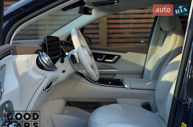 Позашляховик / Кросовер Mercedes-Benz EQE SUV 2023 в  фото 22 Позашляховик / Кросовер Mercedes-Benz EQE SUV 2023 в