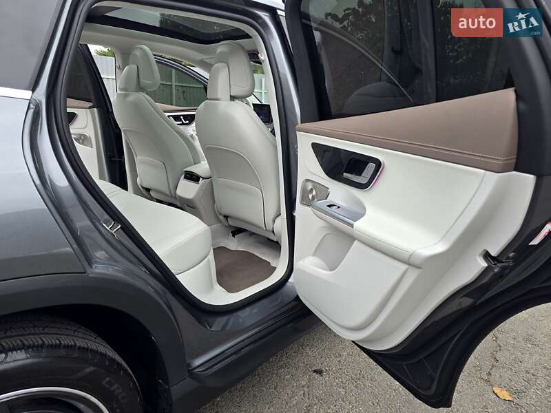 Позашляховик / Кросовер Mercedes-Benz EQE SUV 2023 в Одесі фото 39 Позашляховик / Кросовер Mercedes-Benz EQE SUV 2023 в Одесі