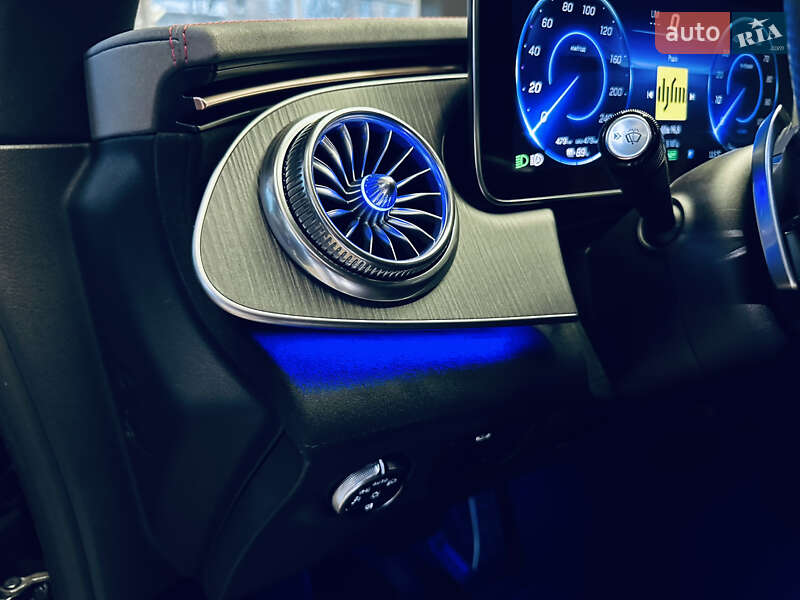 Седан Mercedes-Benz EQE 2022 в Києві