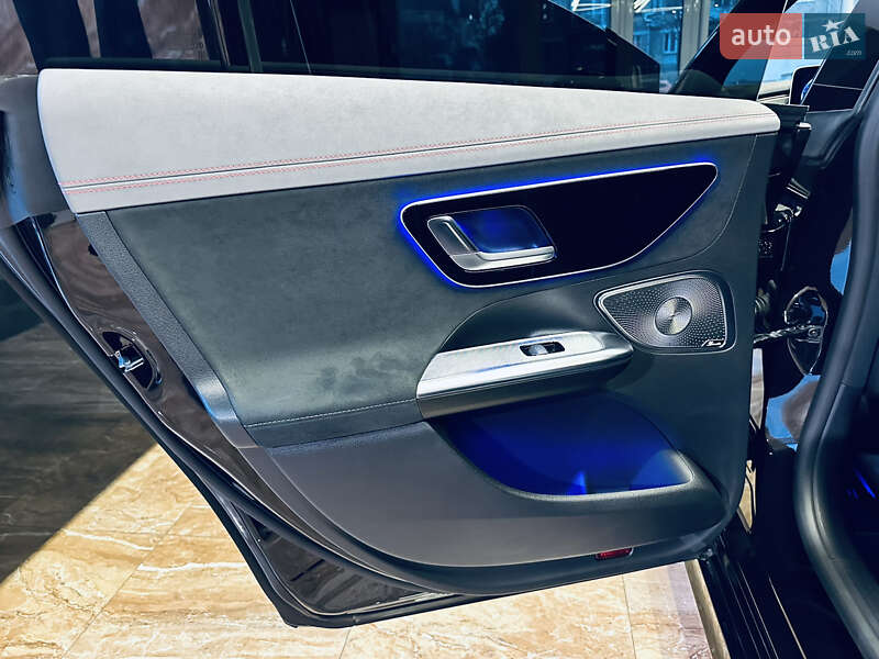 Седан Mercedes-Benz EQE 2022 в Києві