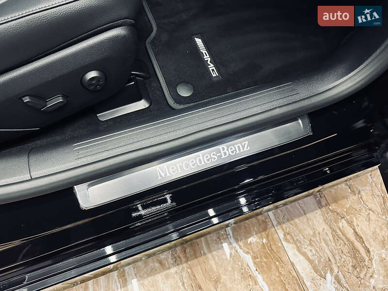 Седан Mercedes-Benz EQE 2022 в Києві