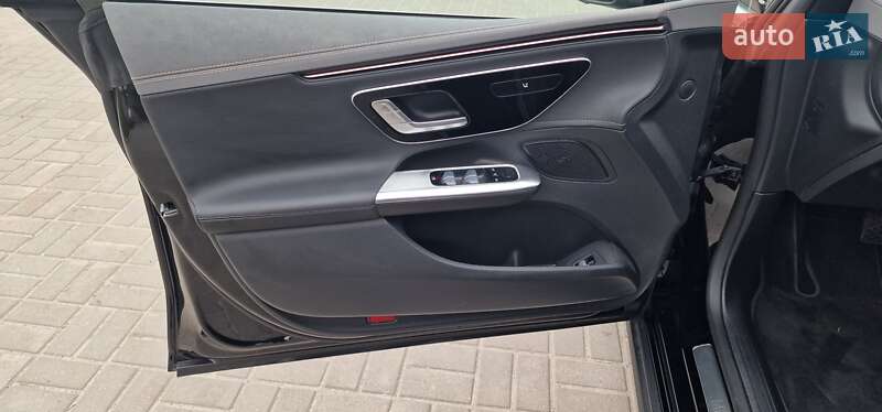 Седан Mercedes-Benz EQE 2022 в Тернополе фото 55 Седан Mercedes-Benz EQE 2022 в Тернополе