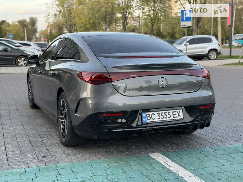 Седан Mercedes-Benz EQE 2022 в Стрые