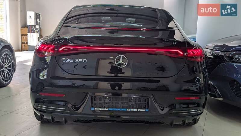 Седан Mercedes-Benz EQE 2022 в Киеве
