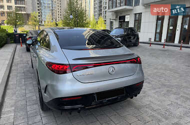Седан Mercedes-Benz EQE 2023 в 
