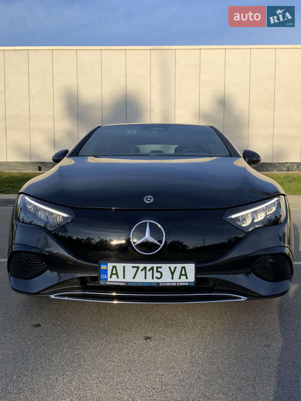 Седан Mercedes-Benz EQE 2022 в Обухове