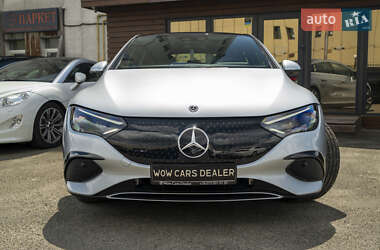 Седан Mercedes-Benz EQE 2023 в 