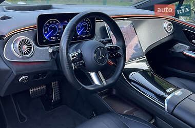 Седан Mercedes-Benz EQE 2023 в 